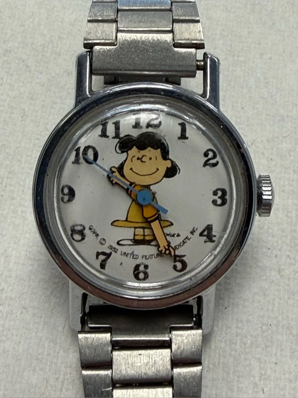 Vintage Peanuts Lucy Watch